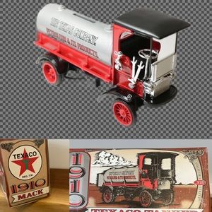 NEW VTG 1995 Texaco 1910 Tanker Truck Die Cast piggy Bank IN BOX Texas